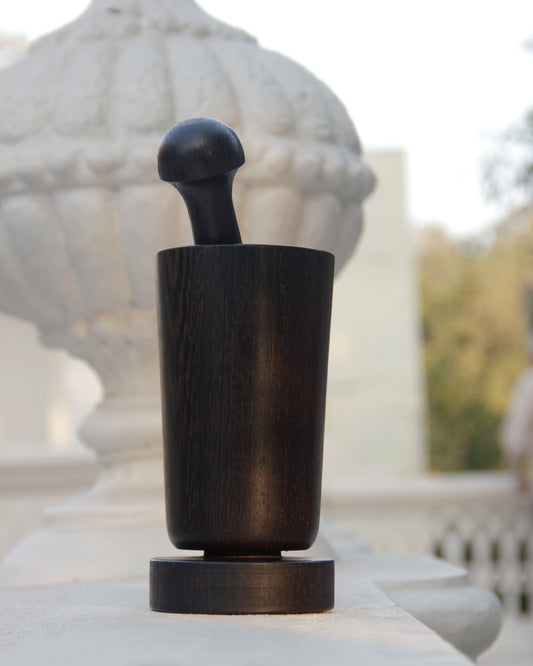 Motar and Pestle 01
