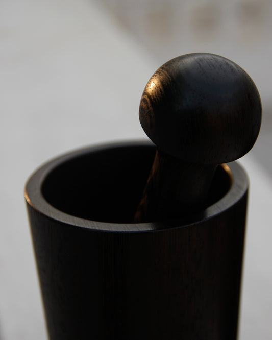 Motar and Pestle 01